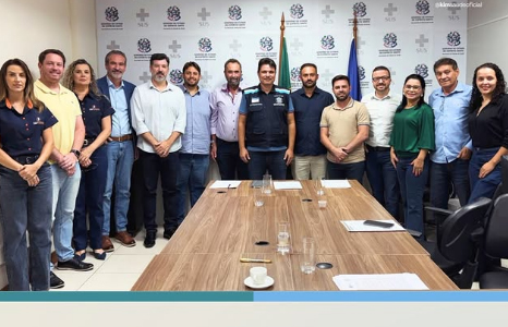 Consórcios de Saúde do ES discutem fortalecimento financeiro e melhorias nos serviços em reunião com a SESA